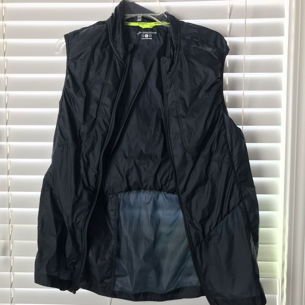Brooks Running Vest
